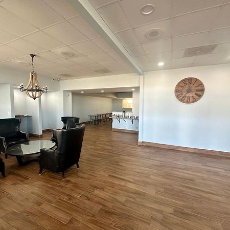 Springfield Inn Tn Bagian luar foto