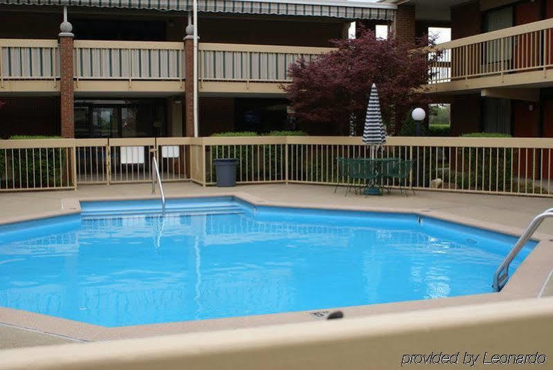 Springfield Inn Tn Bagian luar foto
