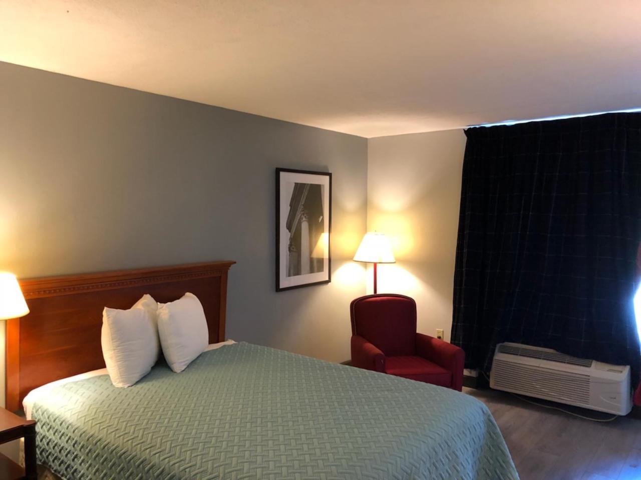 Springfield Inn Tn Bagian luar foto
